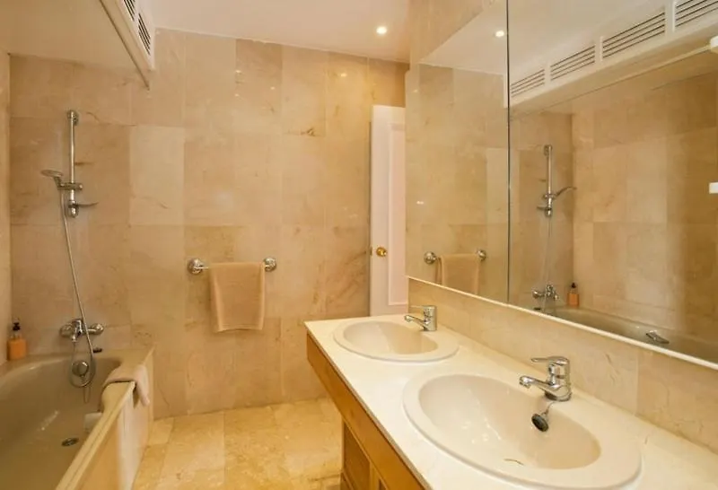 Hotel Apartment In Marbella Malaga 102959 Guadalmina